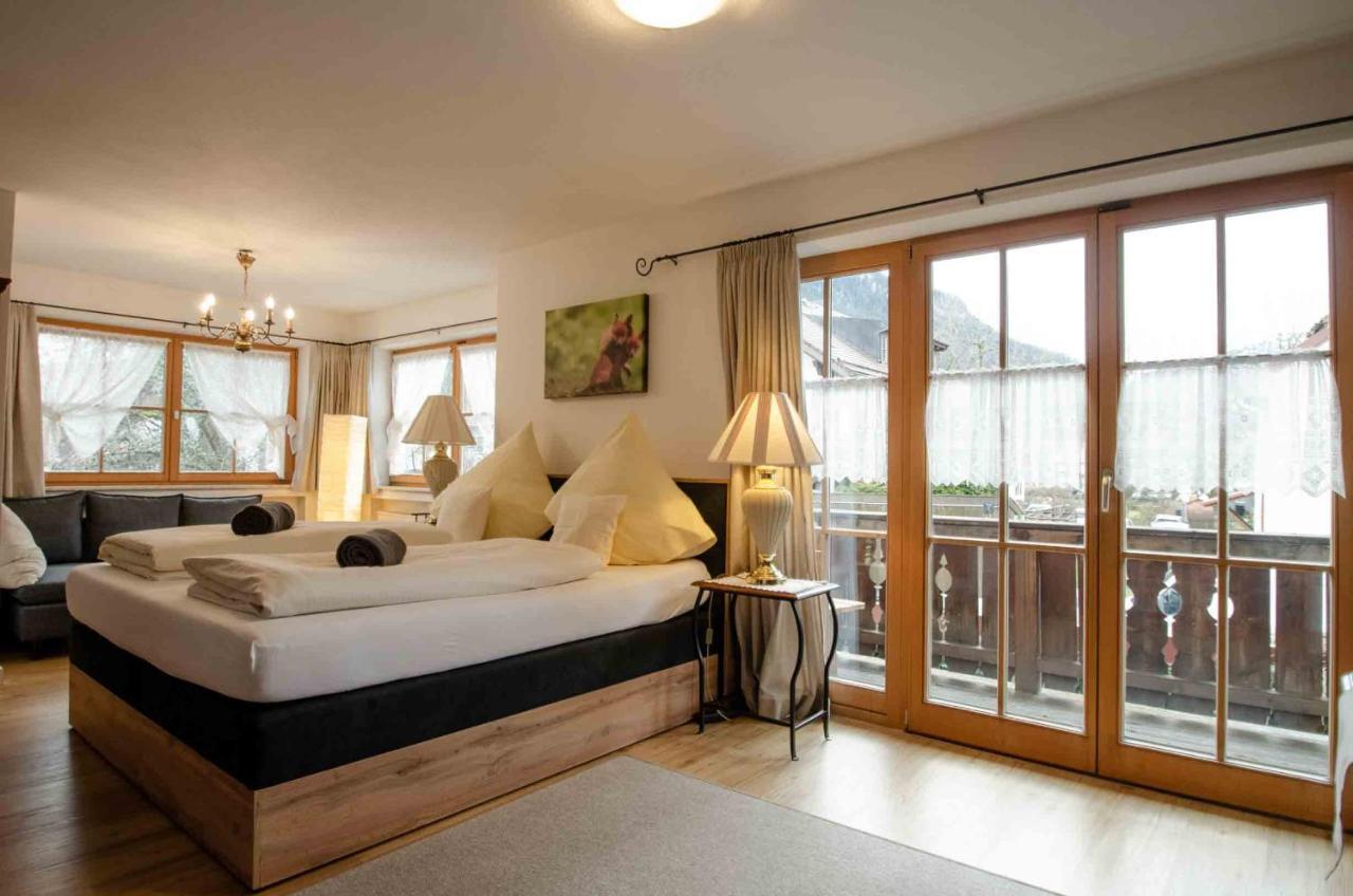 Hotel Ferienhaus Fux Oberammergau Eksteriør bilde